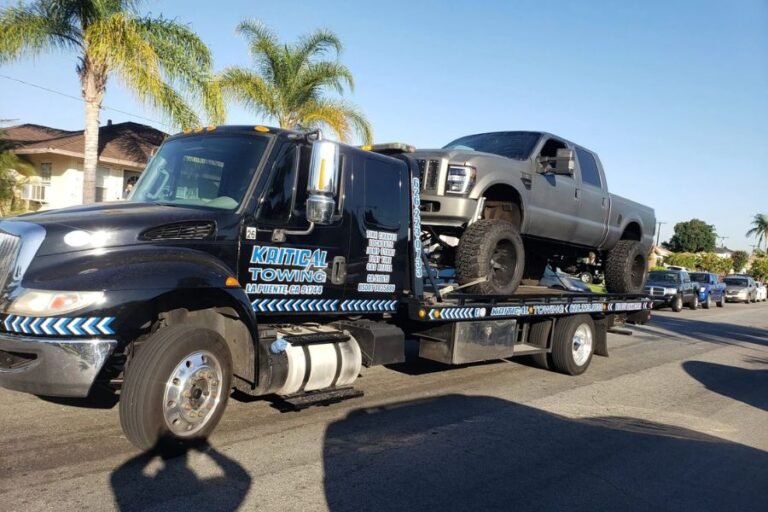 Comprehensive Truck Towing Services